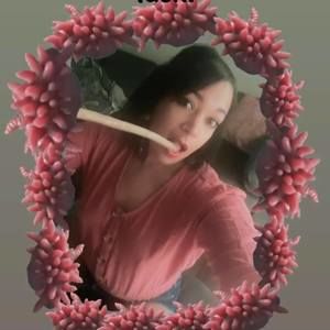 Meet your Posher, Nikki